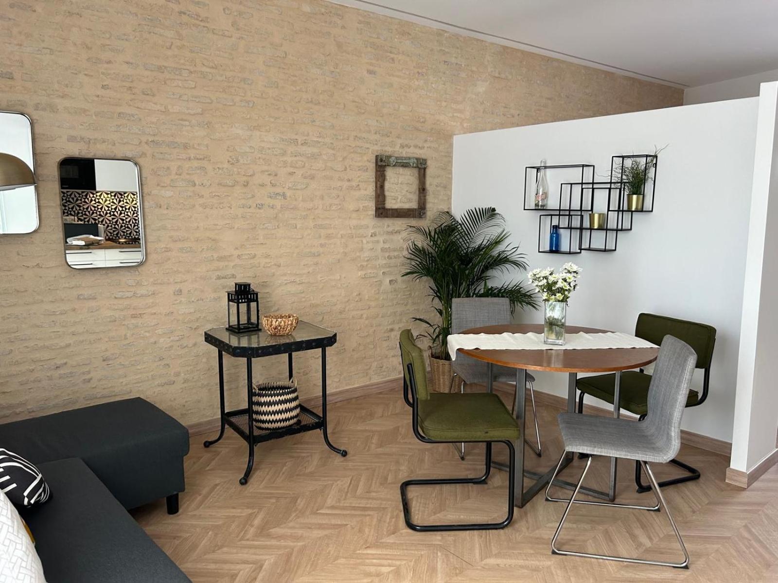 Center Apartment Fully Eqquiped Opcional Breakfast Σεβίλλη Εξωτερικό φωτογραφία